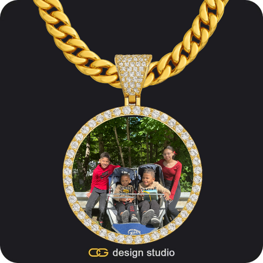 Custom Photo Pendant - Gold / Circle (4 cm) / Cuban (10mm)
