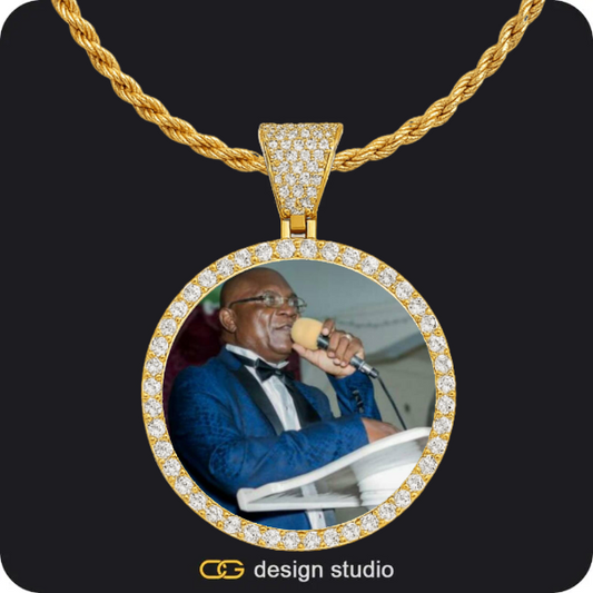Custom Photo Pendant - Gold / Circle (4 cm) / Rope