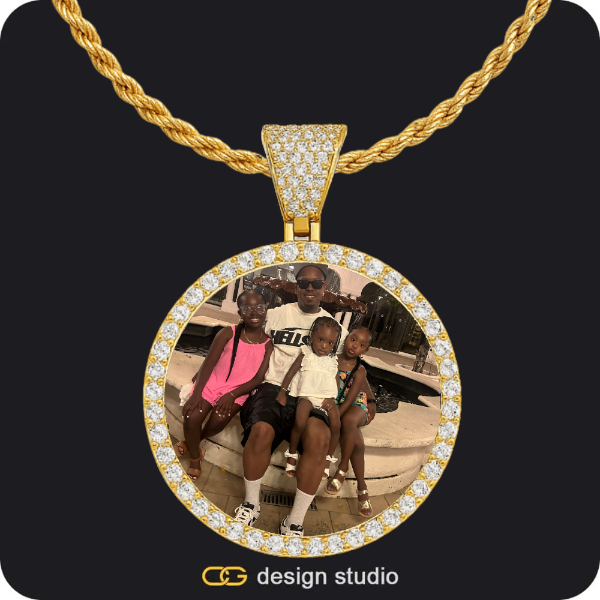 Custom Photo Pendant - Gold / Circle (4 cm) / Rope