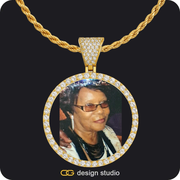 Custom Photo Pendant - Gold / Circle (4 cm) / Rope