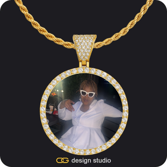 Custom Photo Pendant - Gold / Circle (4 cm) / Rope,Custom Photo Pendant - Gold / Heart / Rope