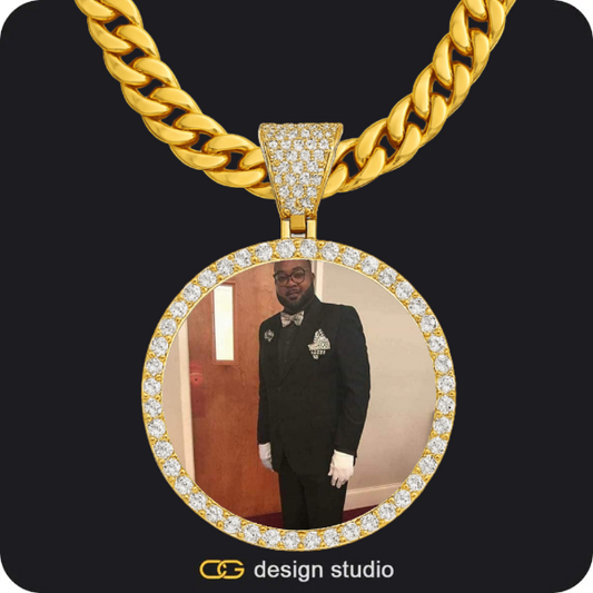 Custom Photo Pendant - Gold / Circle (4 cm) / Cuban (10mm)