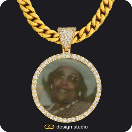 Custom Photo Pendant - Gold / Circle (4 cm) / Cuban (10mm)
