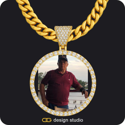 Custom Photo Pendant - Gold / Circle (4 cm) / Cuban (10mm)