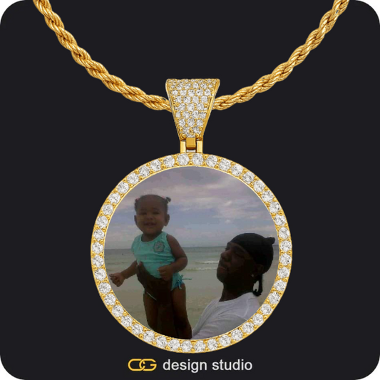 Custom Photo Pendant - Gold / Circle (4 cm) / Rope