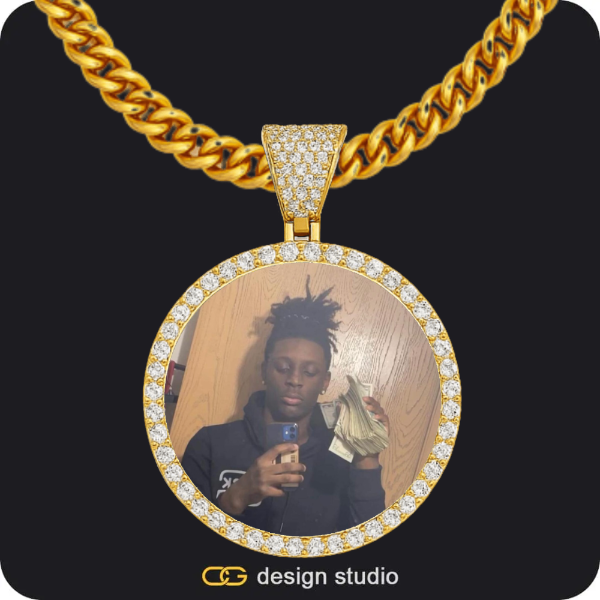 Custom Photo Pendant - Gold / Circle (4 cm) / Cuban (5mm)