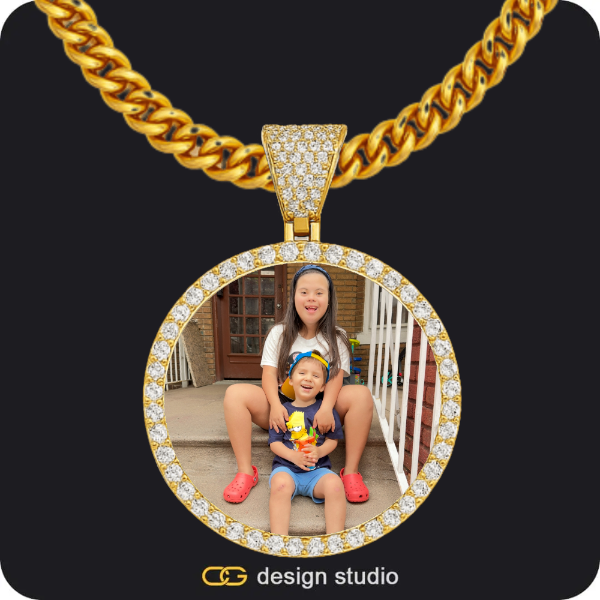 Custom Photo Pendant - Gold / Circle (4 cm) / Cuban (5mm)