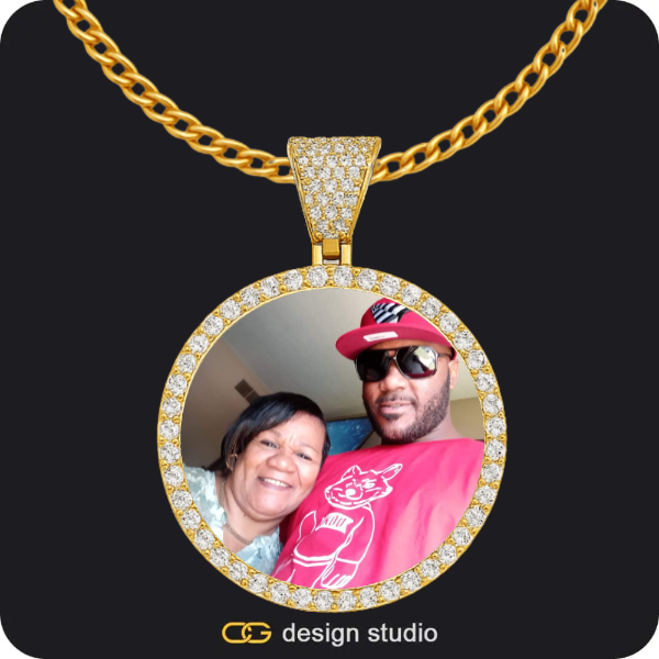 Custom Photo Pendant - Gold / Circle (4 cm) / Cuban (3mm)