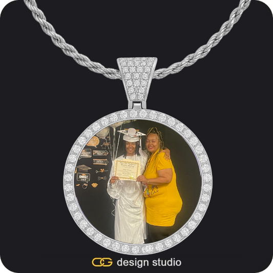 Custom Photo Pendant - Silver / Circle (4 cm) / Rope