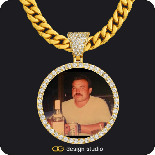 Custom Photo Pendant - Gold / Circle (4 cm) / Cuban (10mm)