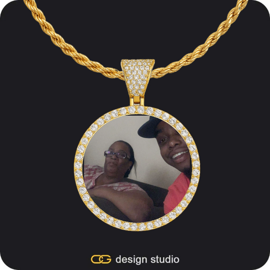 Custom Photo Pendant - Gold / Circle (3 cm) / Rope