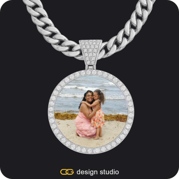 Custom Photo Pendant - Silver / Circle (3 cm) / Cuban (10mm)