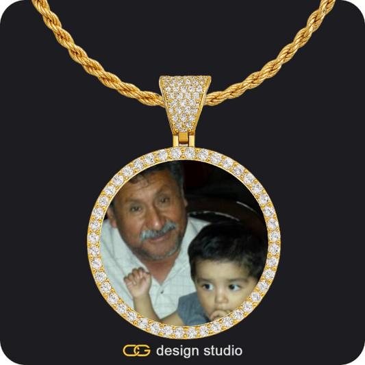 Custom Photo Pendant - Gold / Circle (4 cm) / Rope