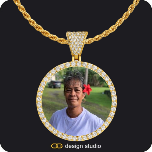 Custom Photo Pendant - Gold / Circle (4 cm) / Rope